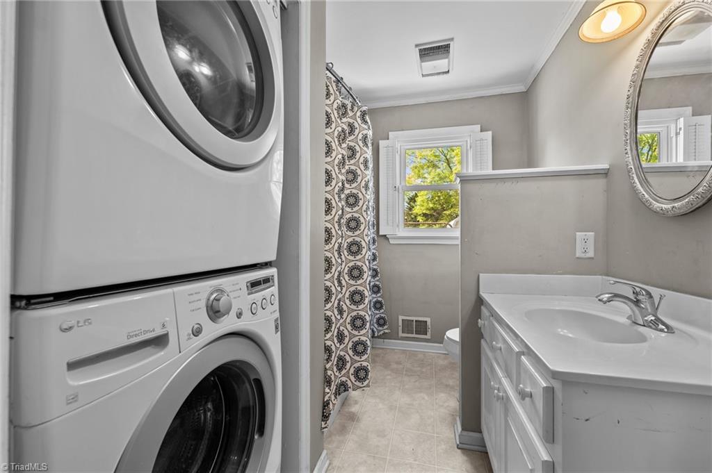 1802 Prince Edward Drive, Elon, North Carolina image 17