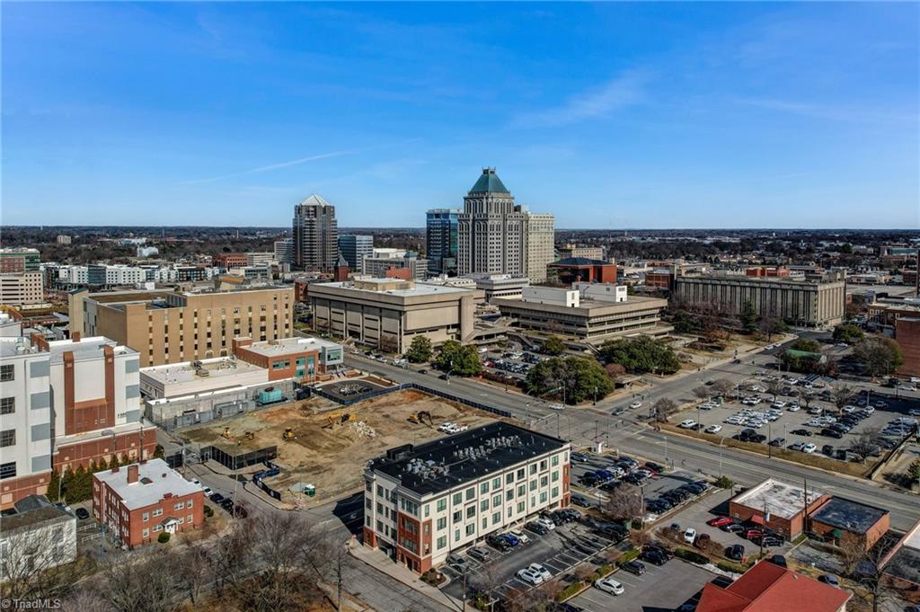 411 Washington Street 309