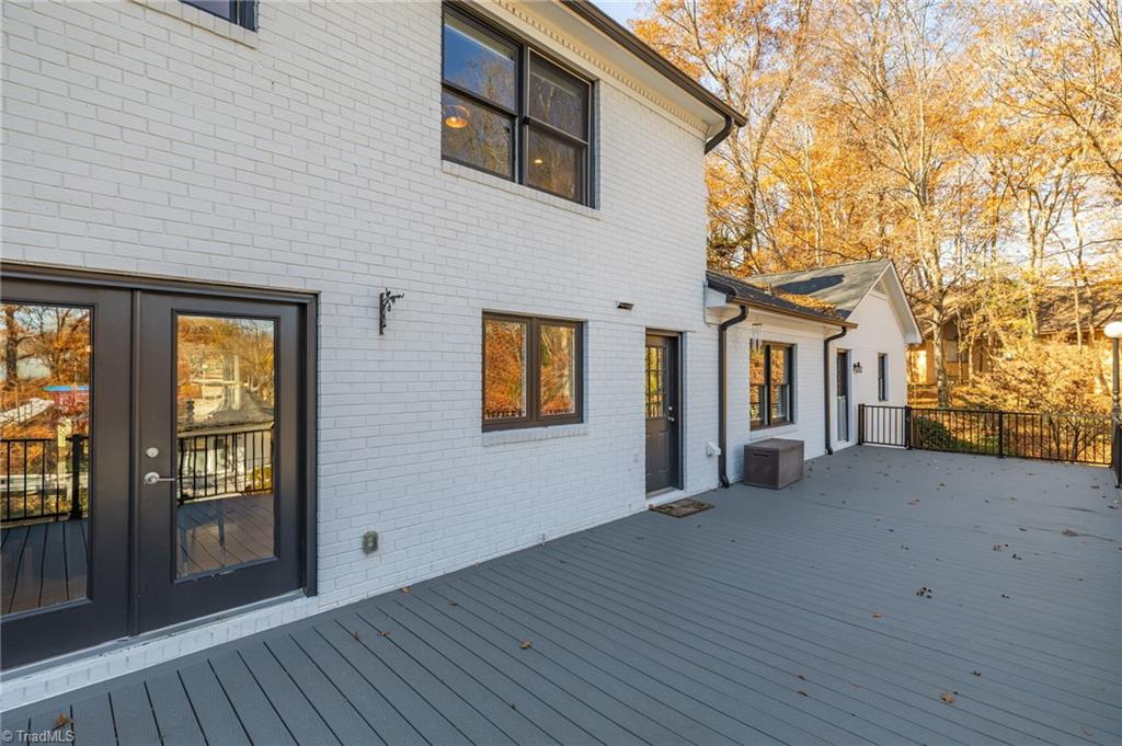 Greensboro, North Carolina 27410, United States, 5 Bedrooms Bedrooms, ,5 BathroomsBathrooms,Residential,Active,247262