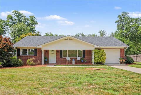 Homes For Sale - 4380 Wesmar Drive<br/> Pfafftown, NC 27040