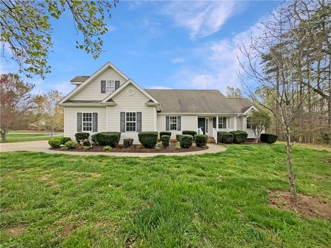 8098 Meadow Springs Place, Stokesdale, NC 27357 - MLS#: 1138267