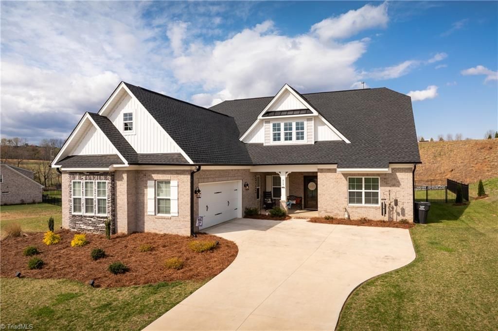 Photo of 317 Grandworth Way, King, NC 27021 (MLS # 1213381)