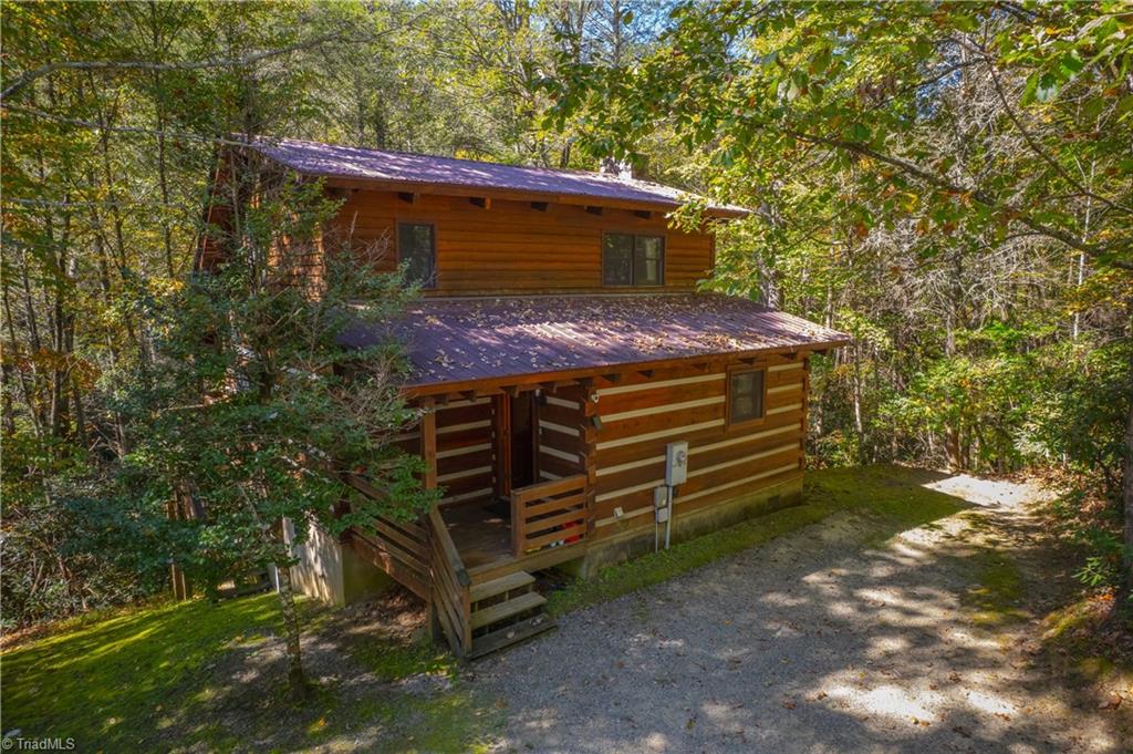 1105 Fall Creek Road