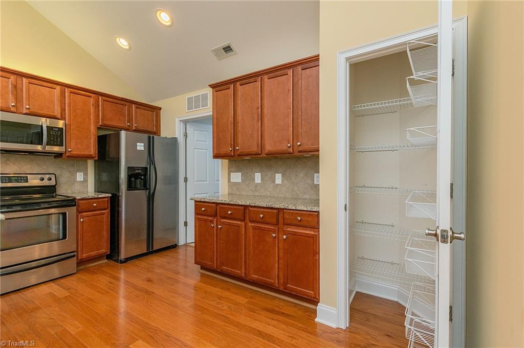 32 Pitlockry Place, Greensboro, North Carolina image 20