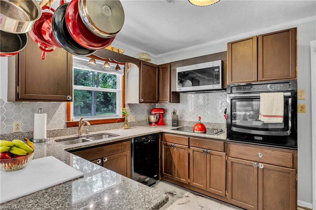 2824 Blanche Drive, Burlington, North Carolina image 10