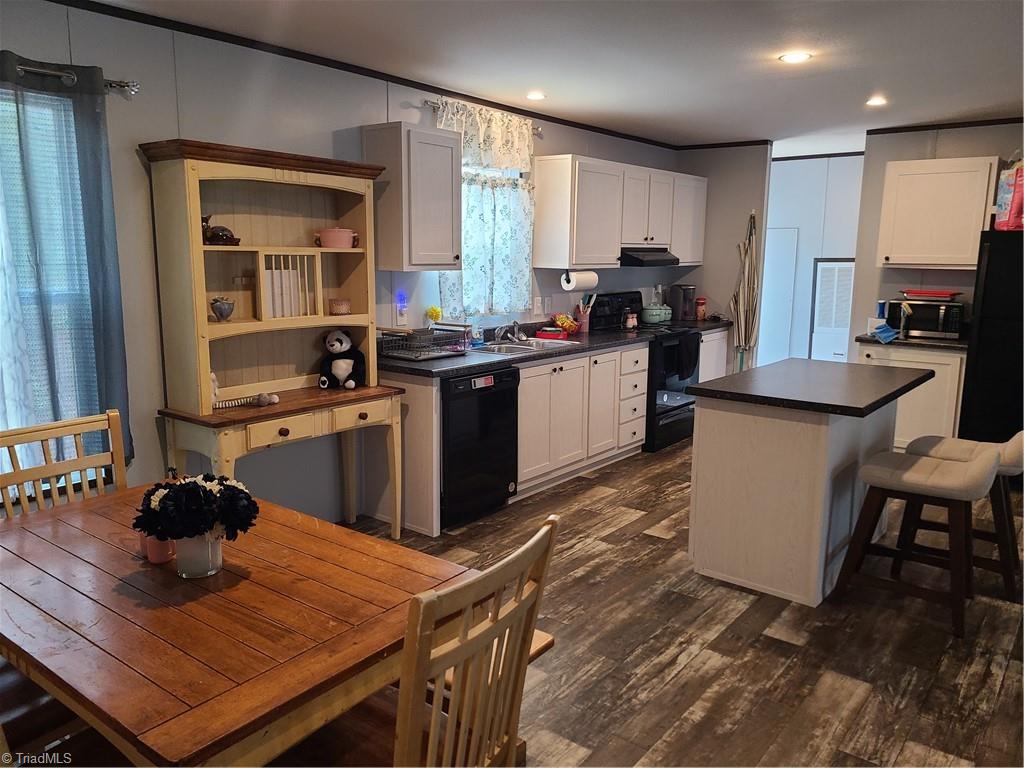 487 Mars Mountain Place, Boomer, North Carolina image 5