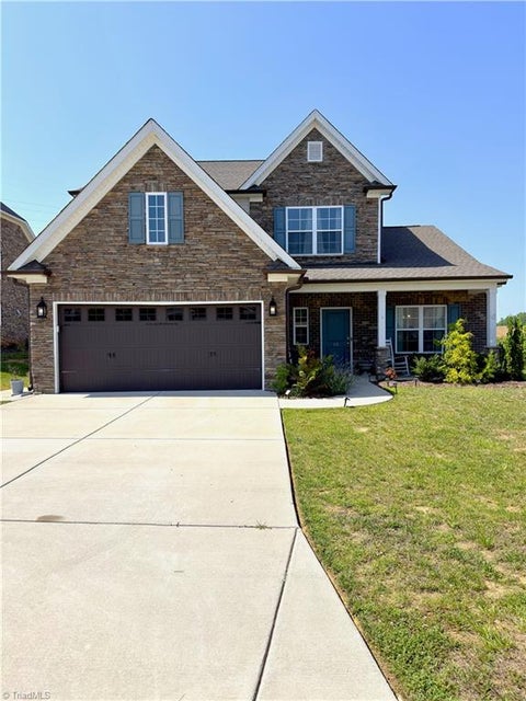 Homes For Sale - 12 Freemont Court<br/> Randolph County, Thomasville, NC 27360