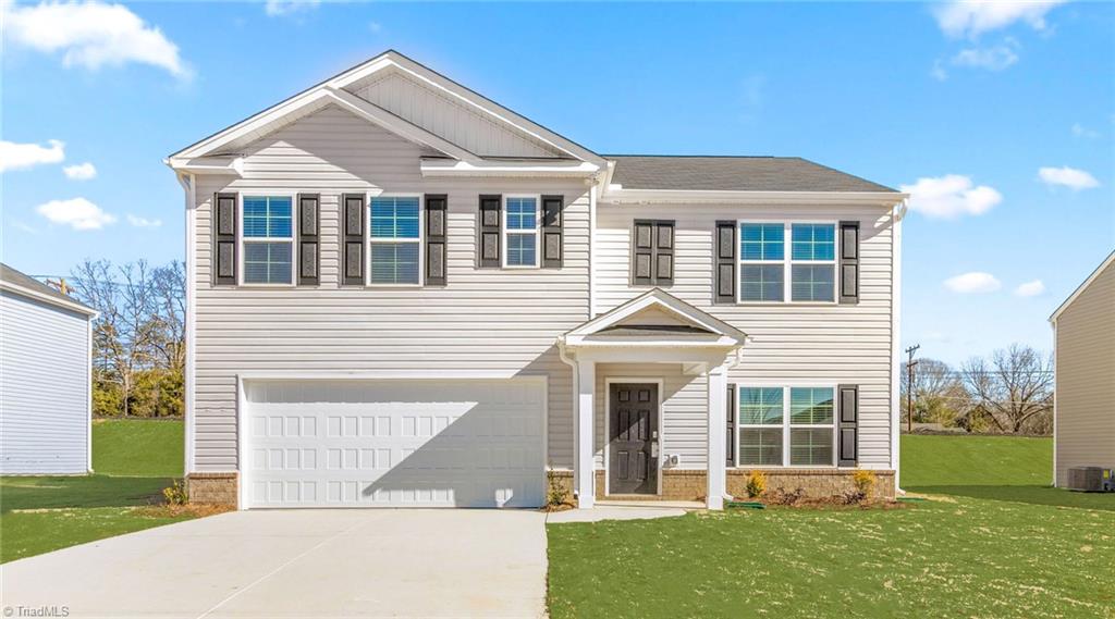 162 Preston Oaks Drive, King, North Carolina image 1