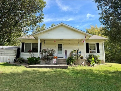 Homes For Sale - 2231 Germantown Road<br/> Moravian Falls, NC 28654