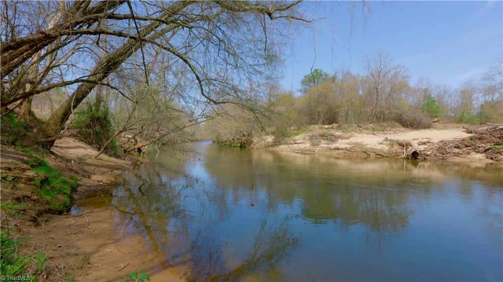 335 Phillips Road, Dobson, North Carolina image 17