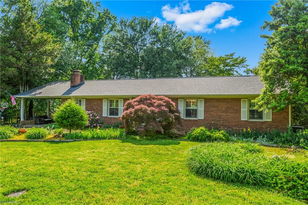 1406 Lambs Lane, Kernersville, North Carolina image 4