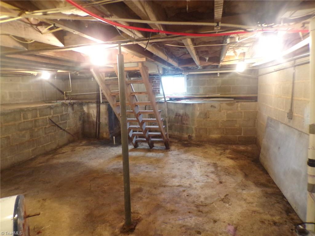 4711 Woody Mill Road, Greensboro, North Carolina image 36