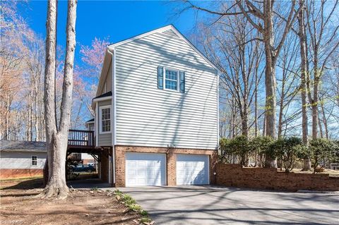 Single Family Residence in Clemmons NC 5216 Bridge Pointe Drive 27.jpg