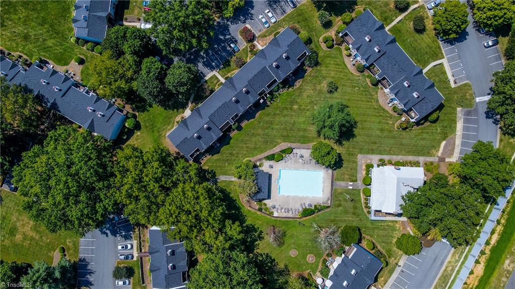 7228 Riverview Knoll Court