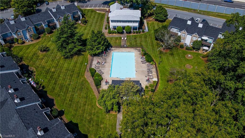 7228 Riverview Knoll Court
