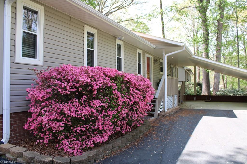 203 Brentwood Drive, Advance, North Carolina image 4
