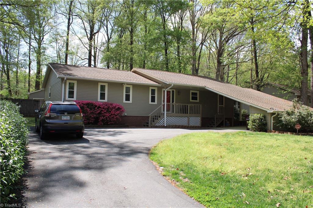 203 Brentwood Drive, Advance, North Carolina image 6