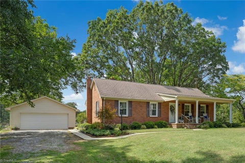Homes For Sale - 4108 Union Ridge Road<br/> Burlington, NC 27217