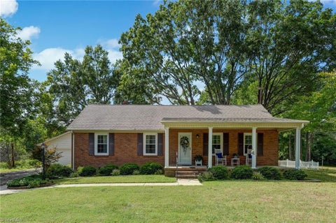 Homes For Sale - 4108 Union Ridge Road<br/> Burlington, NC 27217