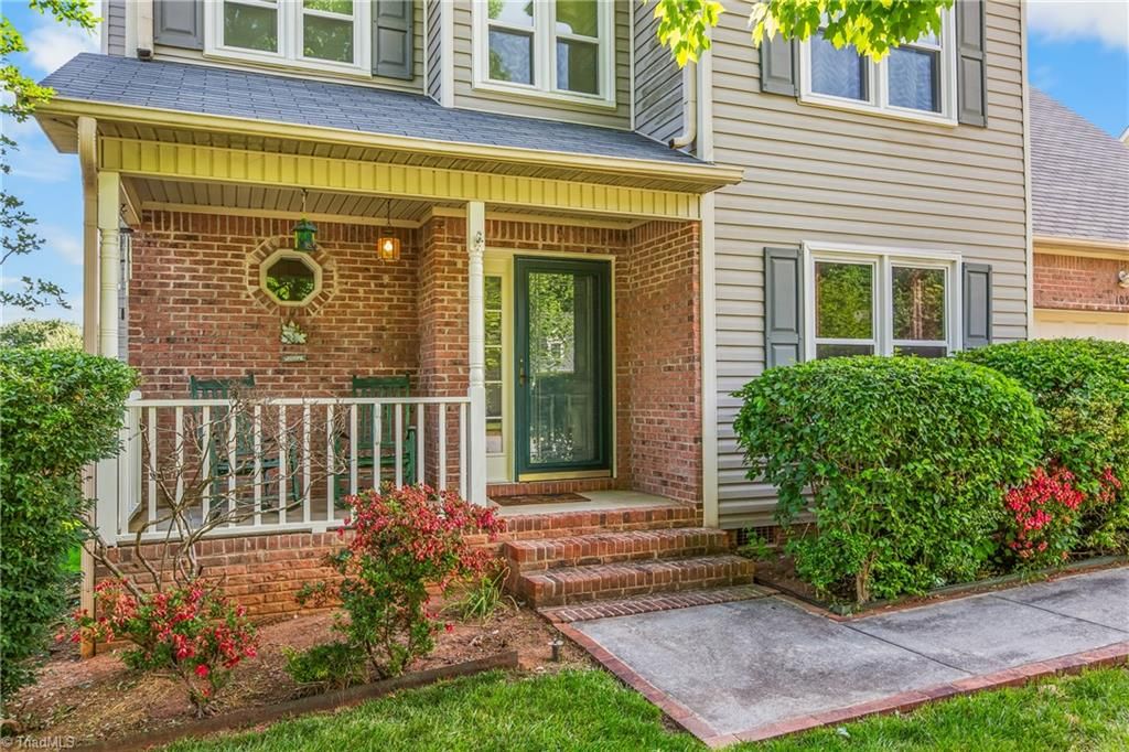 Photo of 105 Spring Park Court, Clemmons, NC 27012 (MLS # 1218834)