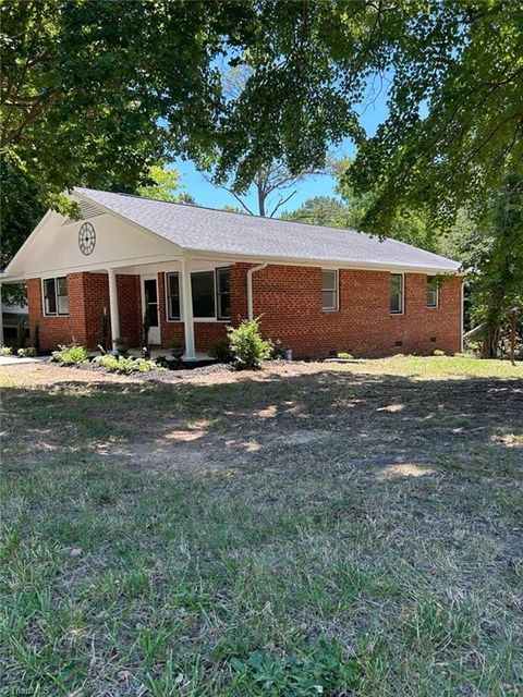 A home in Thomasville