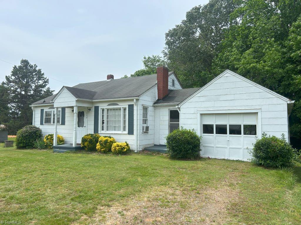1099 Link Road, Lexington, North Carolina image 1