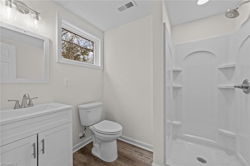 2006 Ledford Road, Greensboro, North Carolina image 28