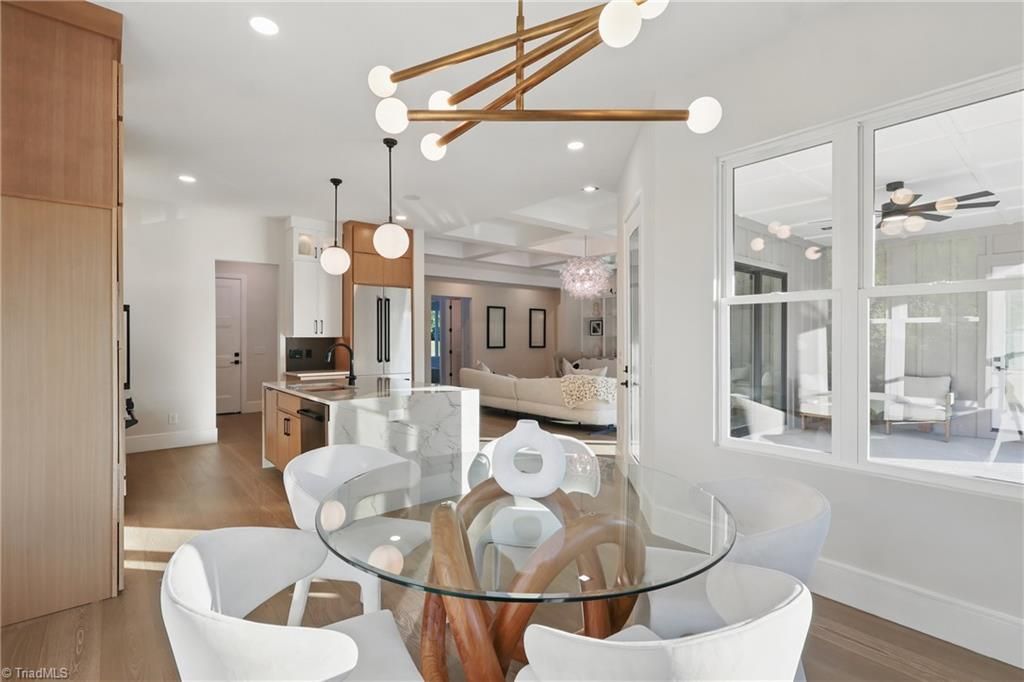 Photo of 833 Dunleigh Drive, Burlington, NC 27215 (MLS # 1179056)