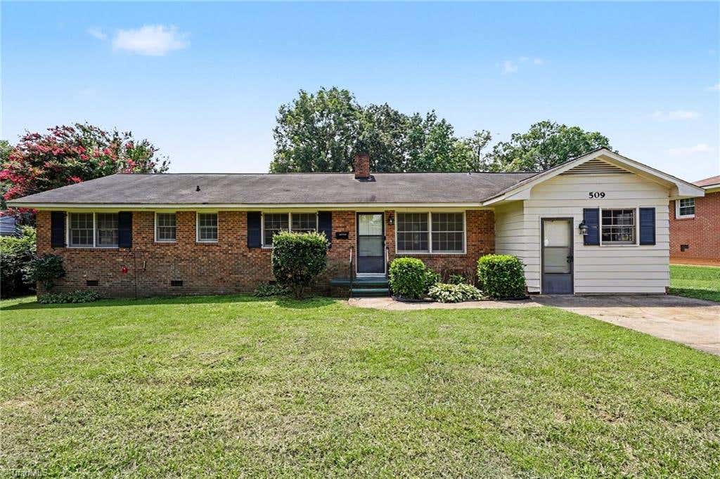 Photo of 509 Oakwood Lane, Graham, NC 27253 (MLS # 1230086)
