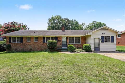 Homes For Sale - 509 Oakwood Lane<br/> Graham, NC 27253