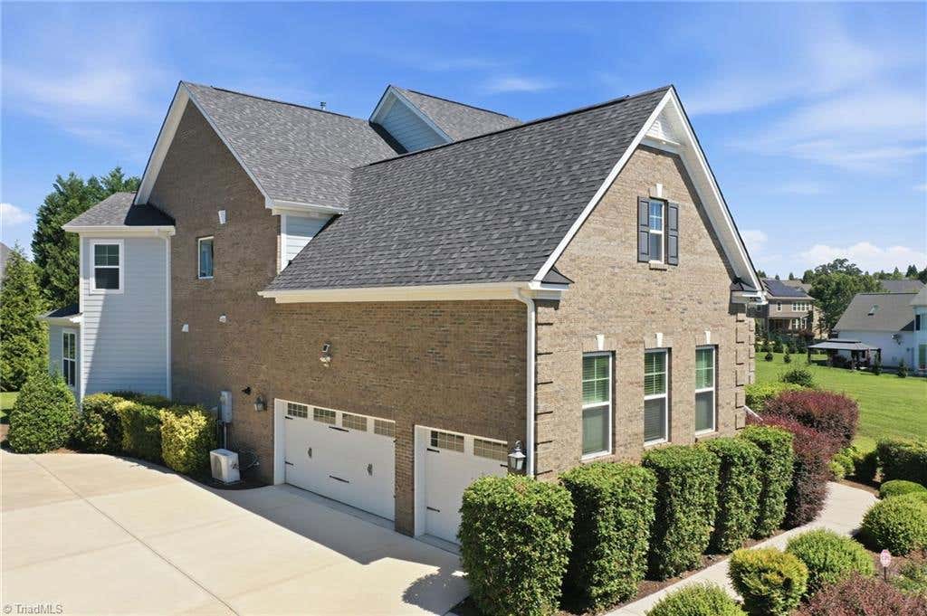 Photo of 4403 Bonnie Loch Drive, Burlington, NC 27215 (MLS # 1229849)