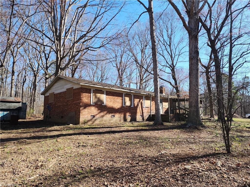 374 Yow Drive, Seagrove, North Carolina image 6