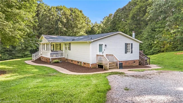238A Pilgrim Ridge Road, photo 4 of 37