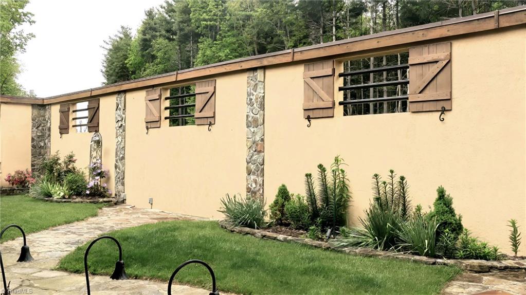252 Deer Run, Glade Valley, North Carolina image 34
