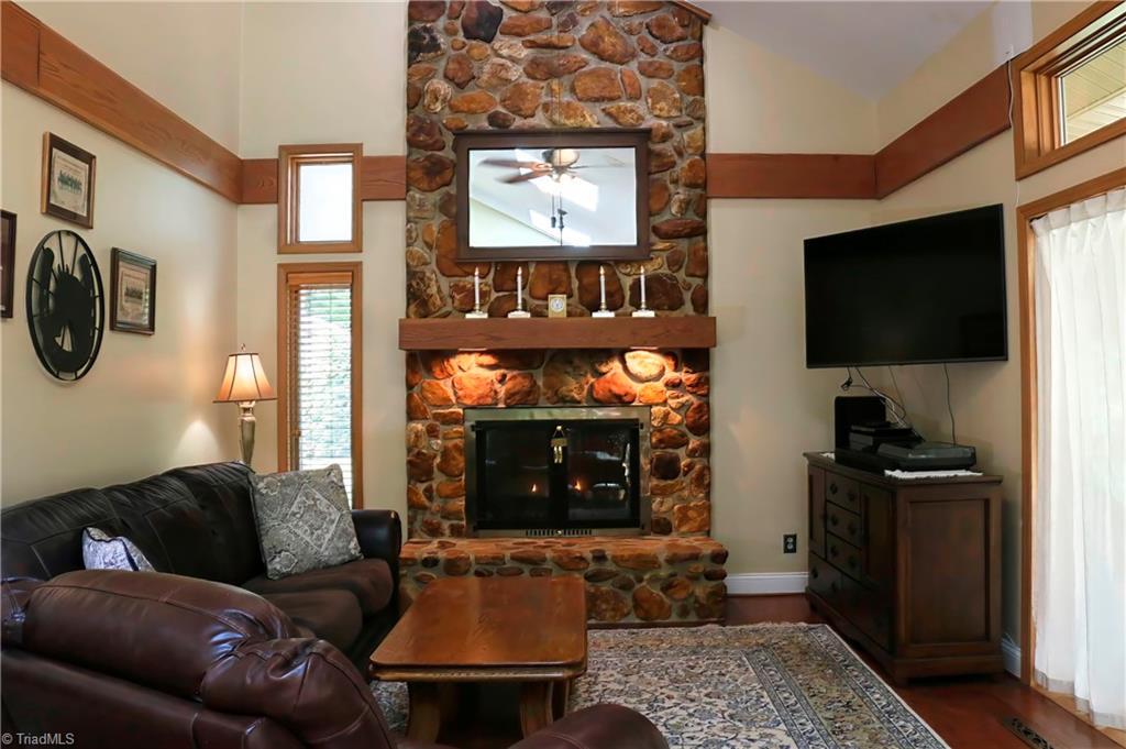 252 Deer Run, Glade Valley, North Carolina image 14