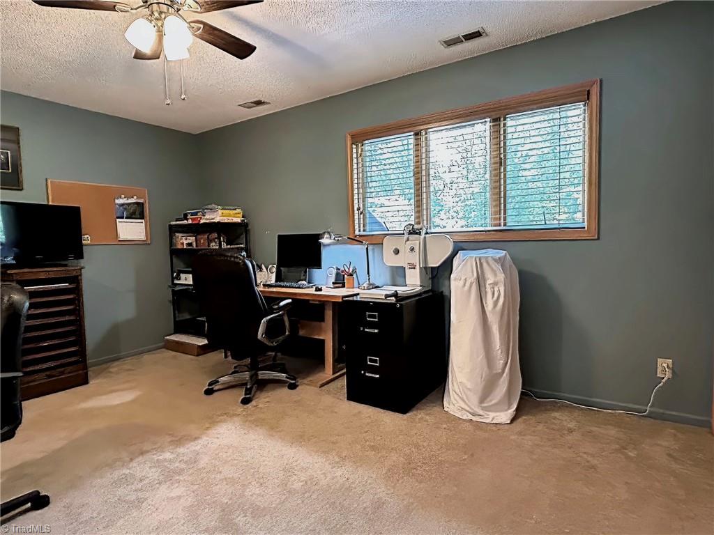 252 Deer Run, Glade Valley, North Carolina image 23