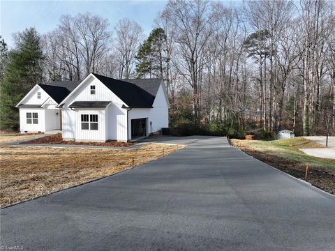 A home in Mount Airy