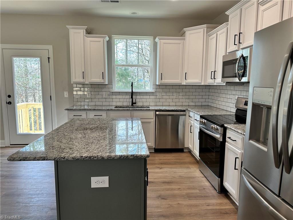 2107 Elizabeth Drive, Mount Airy, North Carolina image 11