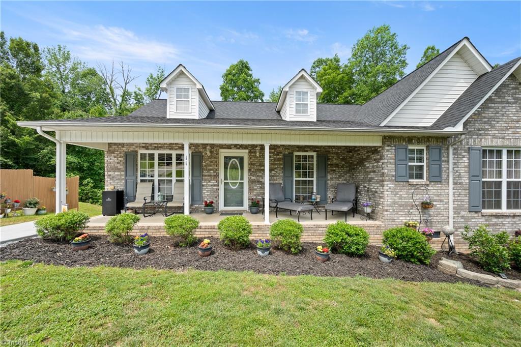 11 Shanda Court, Thomasville, North Carolina image 2