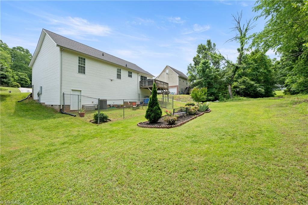11 Shanda Court, Thomasville, North Carolina image 3