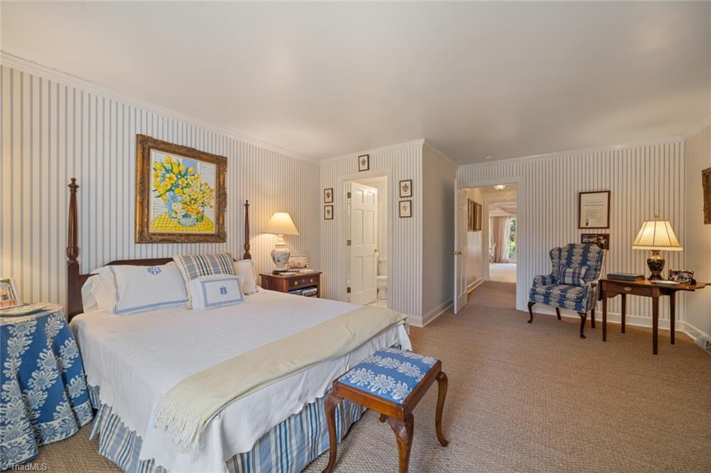 Winston-Salem, North Carolina 27104, United States, 4 Bedrooms Bedrooms, ,5 BathroomsBathrooms,Residential,Pending,100902