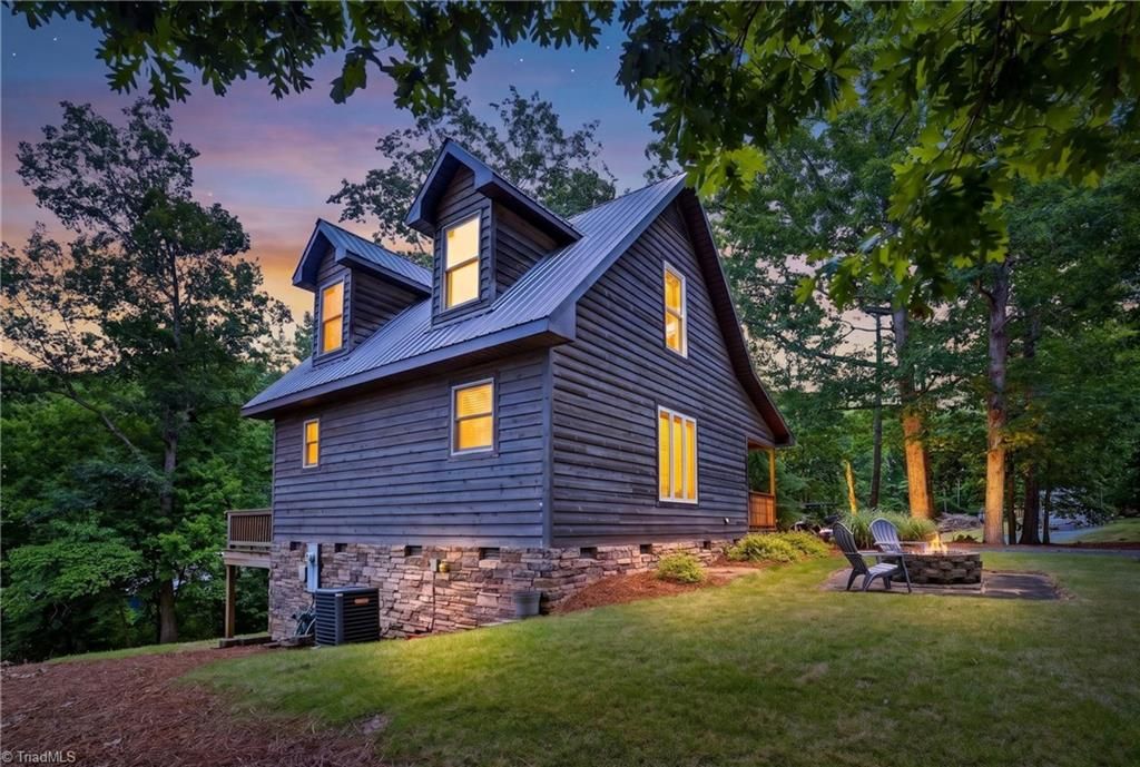 Photo of 108 Beach Drive, New London, NC 28127 (MLS # 1224568)