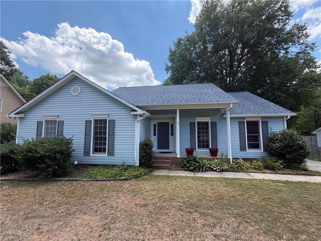 Photo of 6721 River Hills Drive, Greensboro, NC 27410 (MLS # 1236095)
