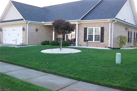 A home in Kernersville