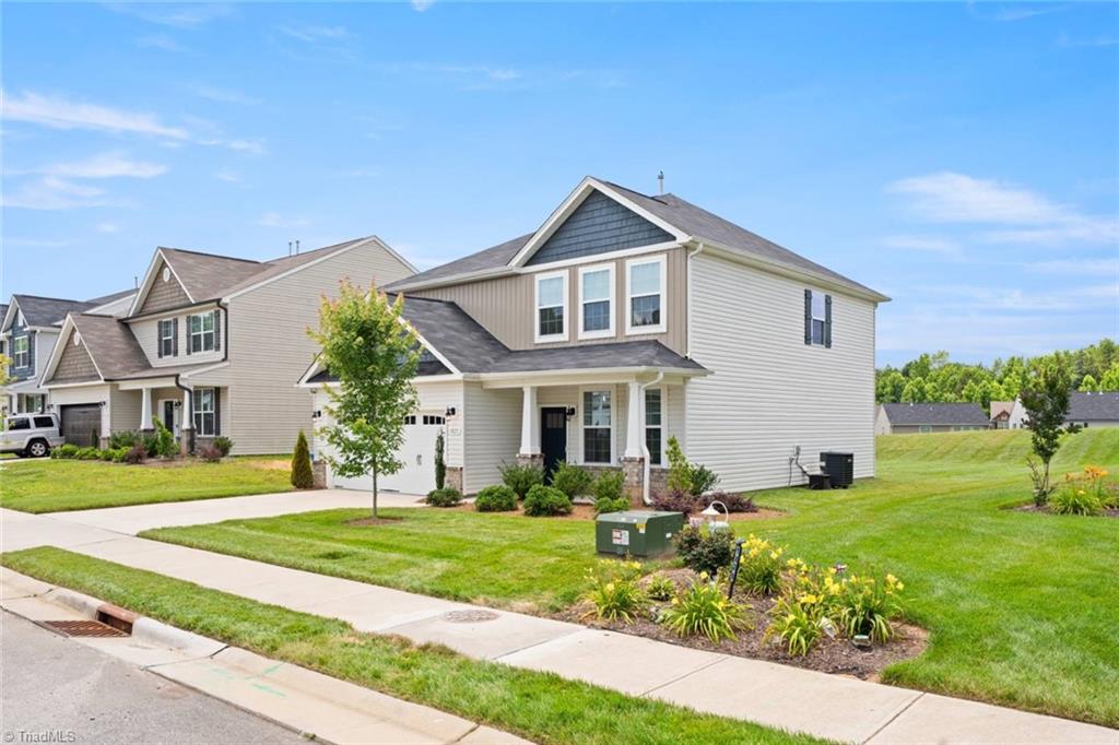 Kernersville, North Carolina 27284, United States, 3 Bedrooms Bedrooms, ,3 BathroomsBathrooms,Residential,Active,160000