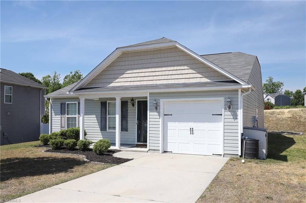 Photo of 652 Switchback Court, High Point, NC 27265 (MLS # 1218531)