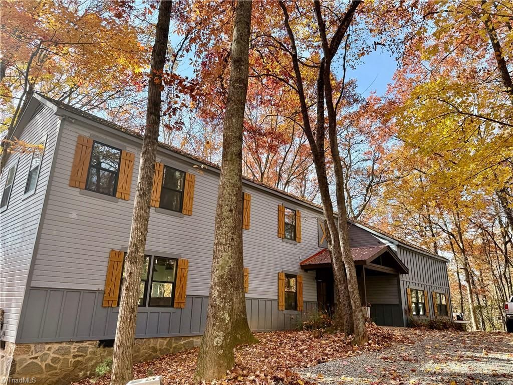 Photo of 1228 Powder Horn Mountain Road, Deep Gap, NC 28618 (MLS # 1199739)