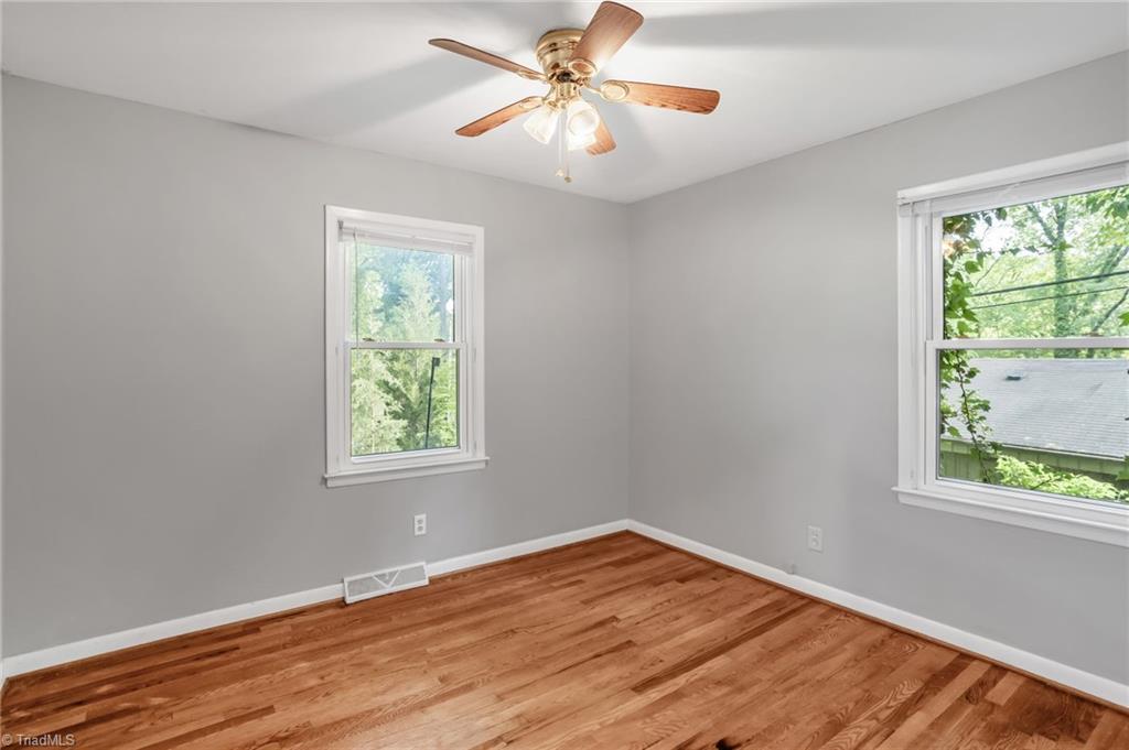 2703 W Cornwallis Drive, Greensboro, North Carolina image 21