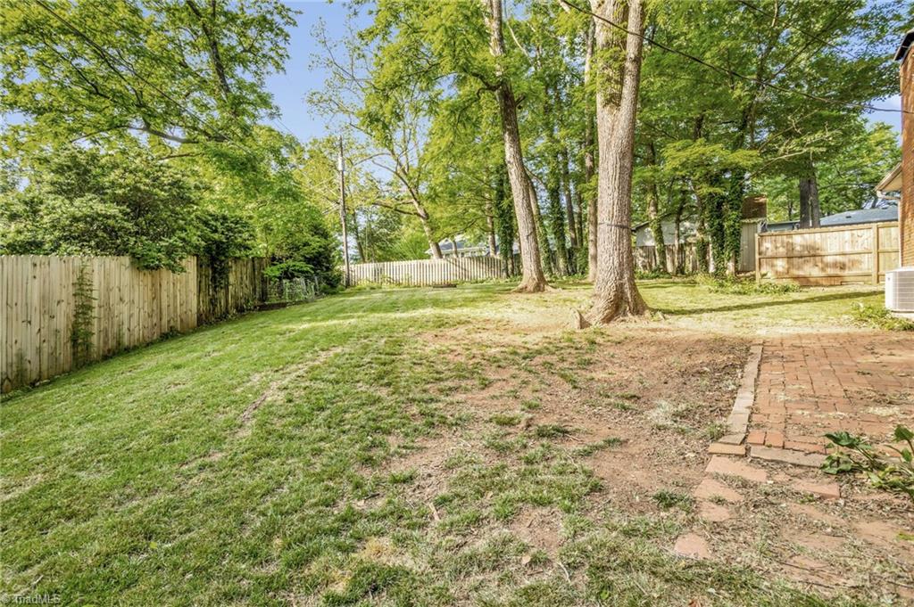 2703 W Cornwallis Drive, Greensboro, North Carolina image 25