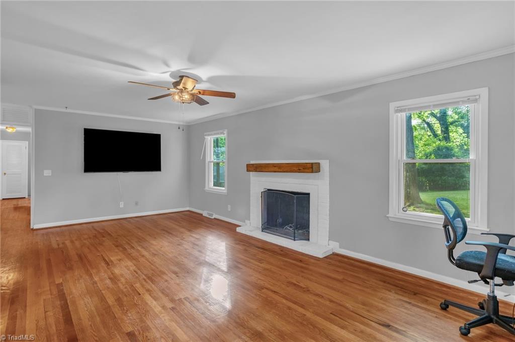 2703 W Cornwallis Drive, Greensboro, North Carolina image 8